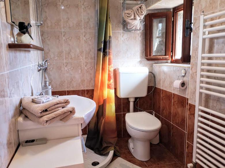 Apartment Franko - Hum Esterno foto